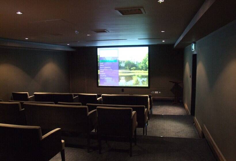 Отель Buxted Park Country House