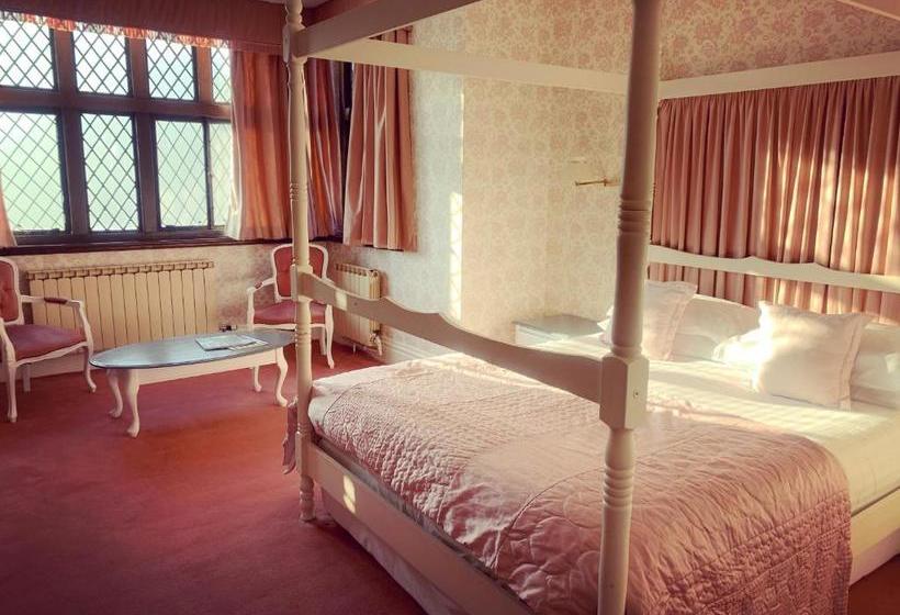 בית מלון כפרי Caer Beris Manor