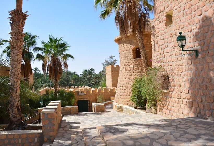 호텔 Caravansérail