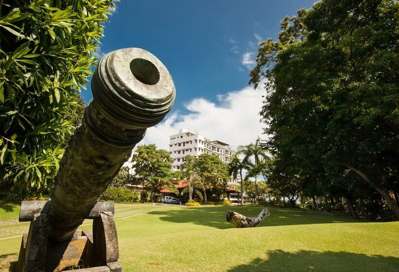 هتل Cebu White Sands Resort And Spa