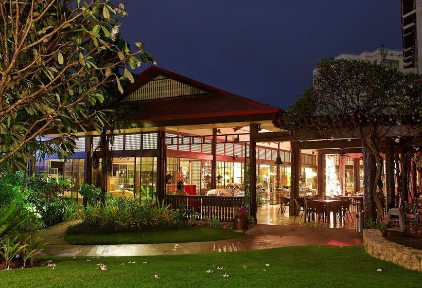 هتل Cebu White Sands Resort And Spa