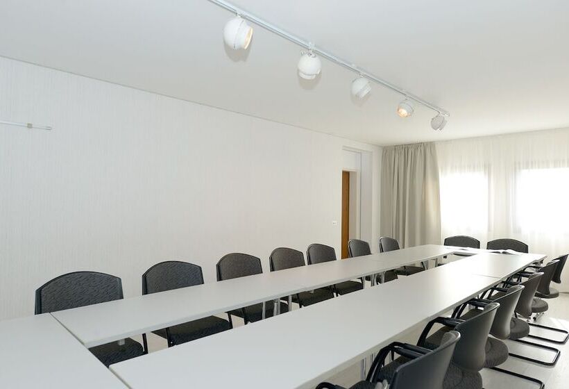 בית מלון כפרי Centro Cadro Panoramica