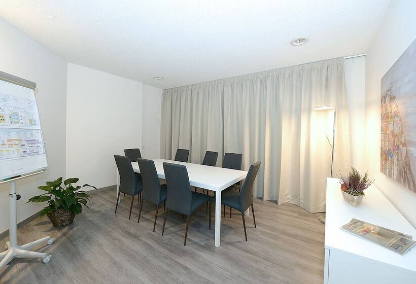 בית מלון כפרי Centro Cadro Panoramica