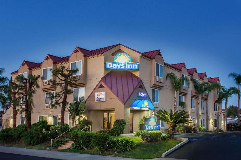 فندق Days Inn By Wyndham Carlsbad