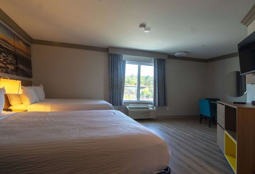 فندق Days Inn By Wyndham Carlsbad