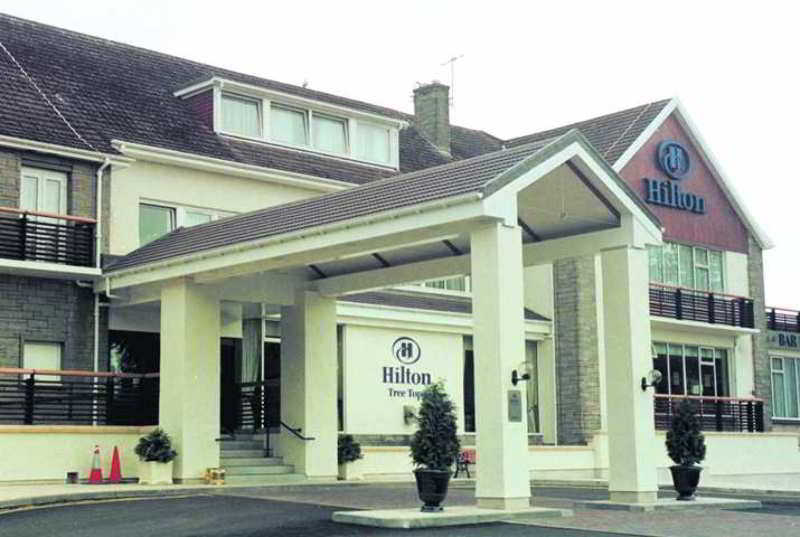 בית מלון כפרי DoubleTree by Hilton Aberdeen Treetops 