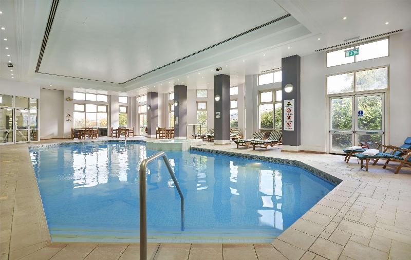 ホテル Doubletree By Hilton Dartford Bridge