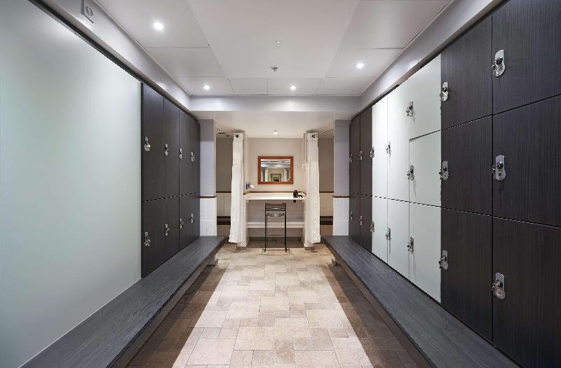 ホテル Doubletree By Hilton Dartford Bridge