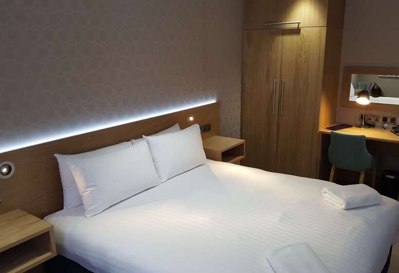 Отель Elmbank York, Tapestry Collection By Hilton