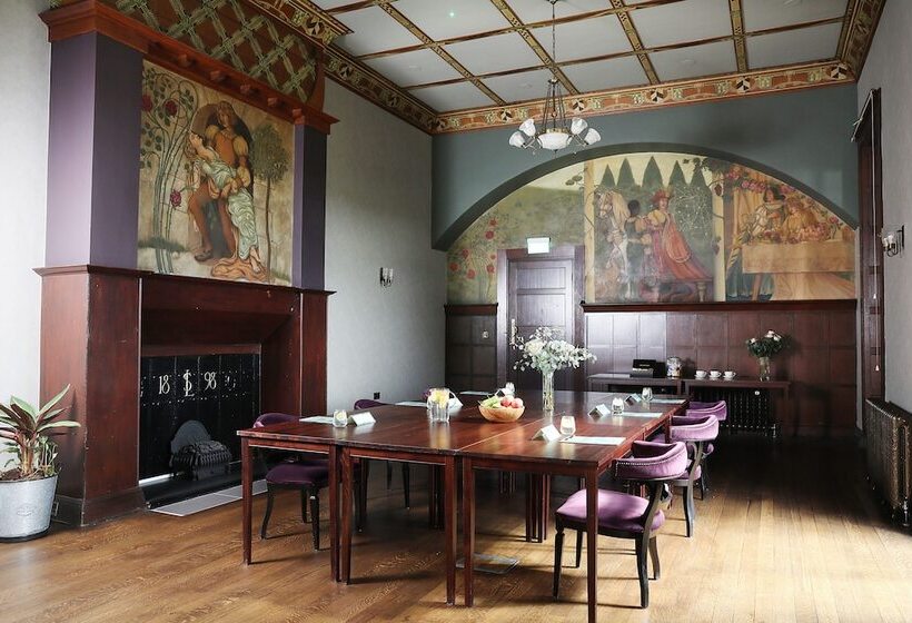 Отель Elmbank York, Tapestry Collection By Hilton