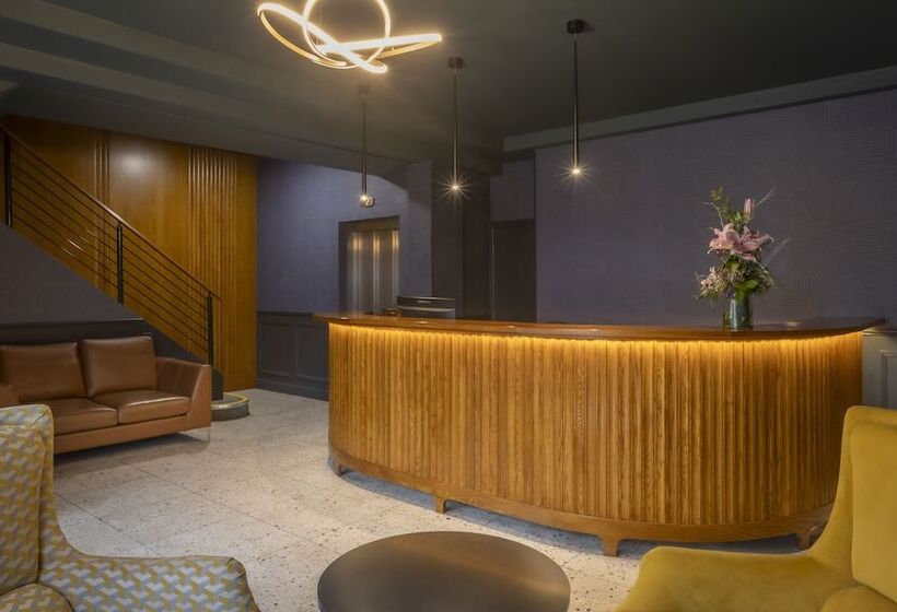 Fitzsimons Hotel Temple Bar