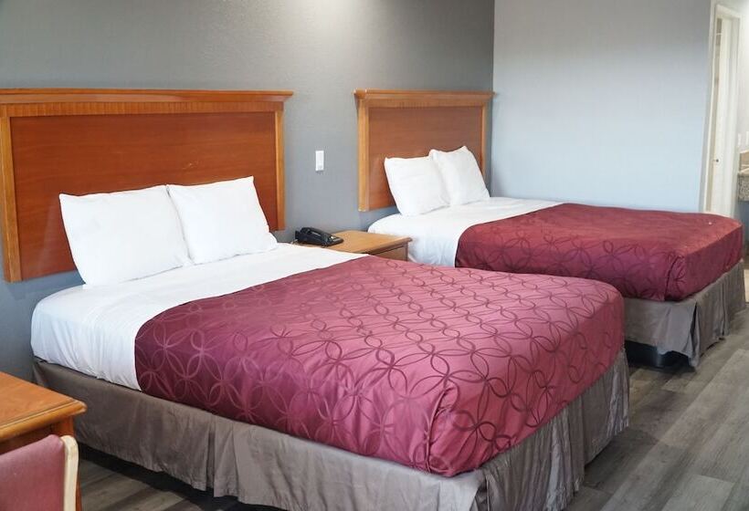 فندق Grand Park Inn