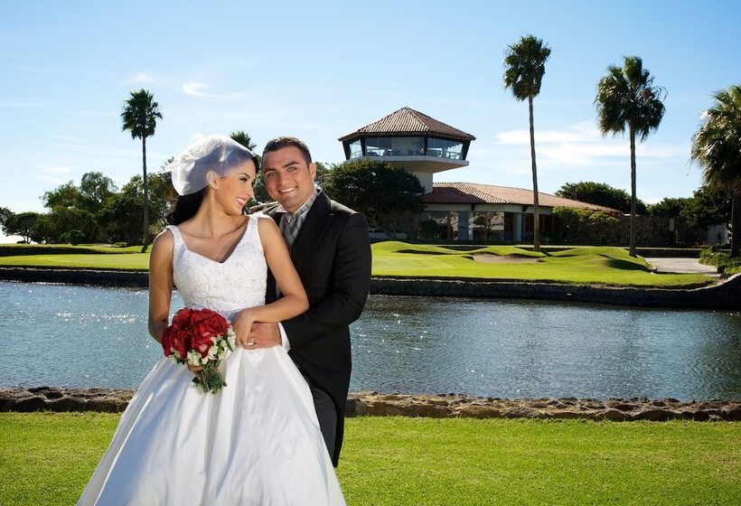 בית מלון כפרי Hacienda Bajamar