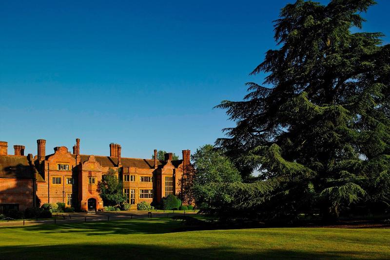 Hanbury Manor Marriott Hotel & Country Club