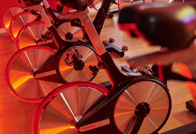 فندق Holiday Inn Glasgow   East Kilbride, An Ihg