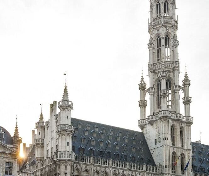 酒店 Ibis Brussels Centre Chatelain