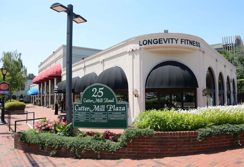 فندق Inn At Great Neck