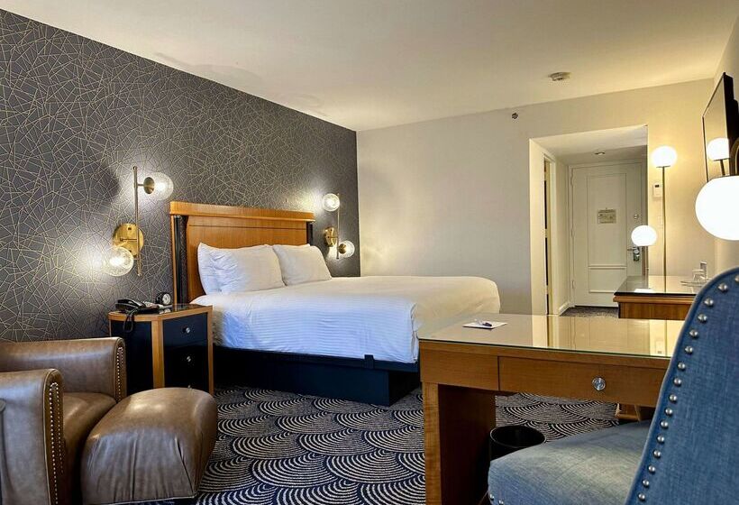 فندق Inn At Great Neck