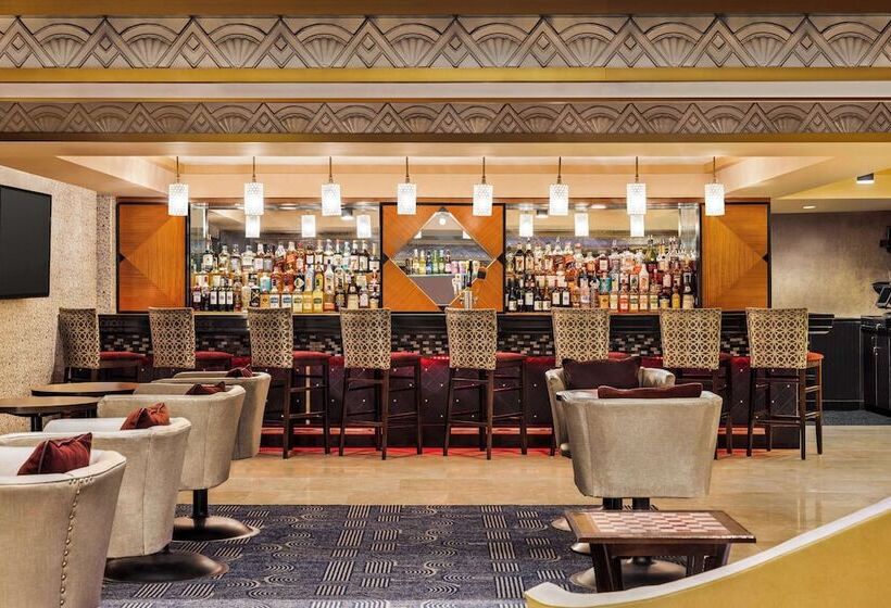 فندق Inn At Great Neck