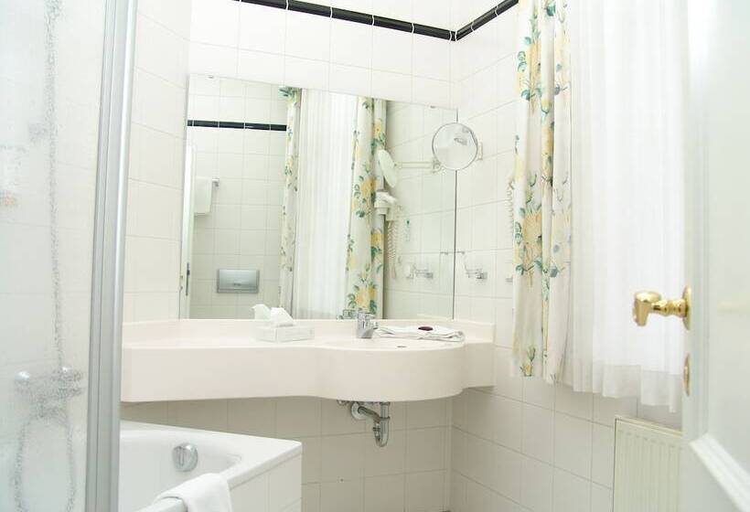 ホテル Kaiserhof Eisenach