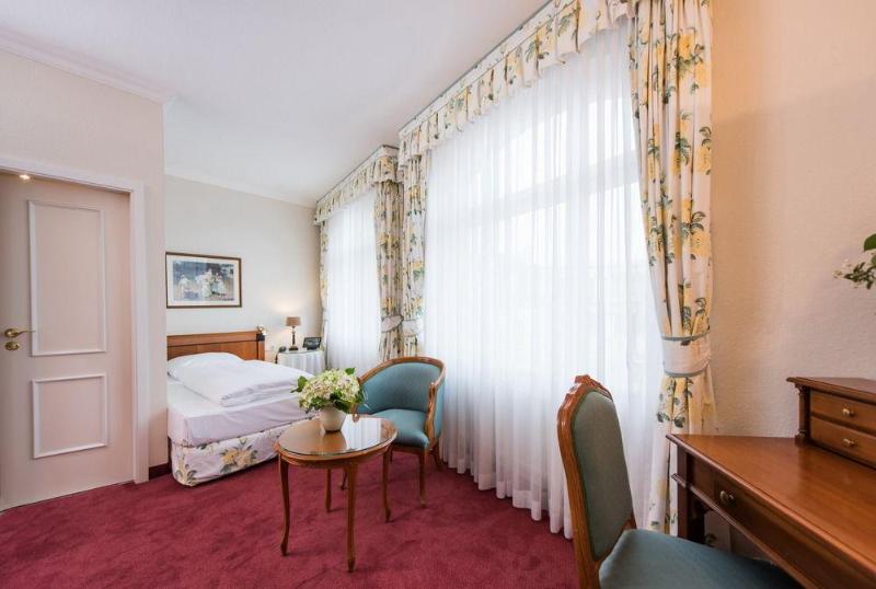 ホテル Kaiserhof Eisenach