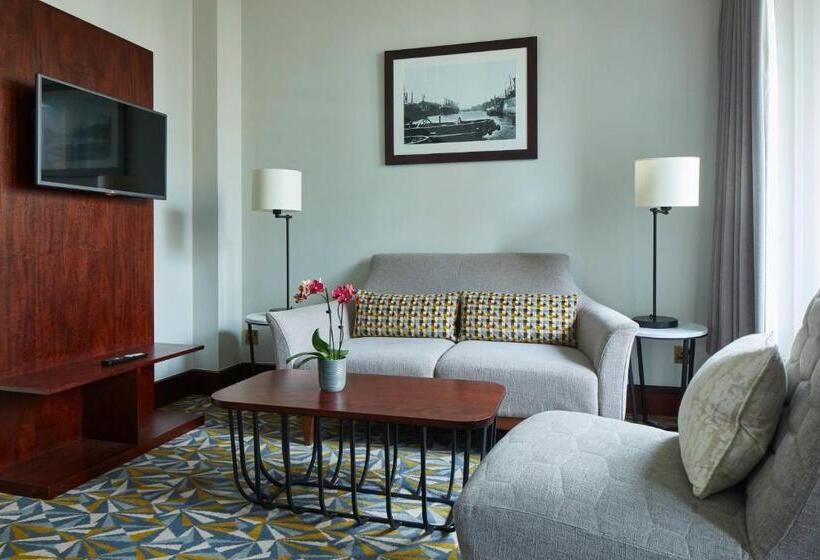 호텔 Manchester Marriott Victoria & Albert