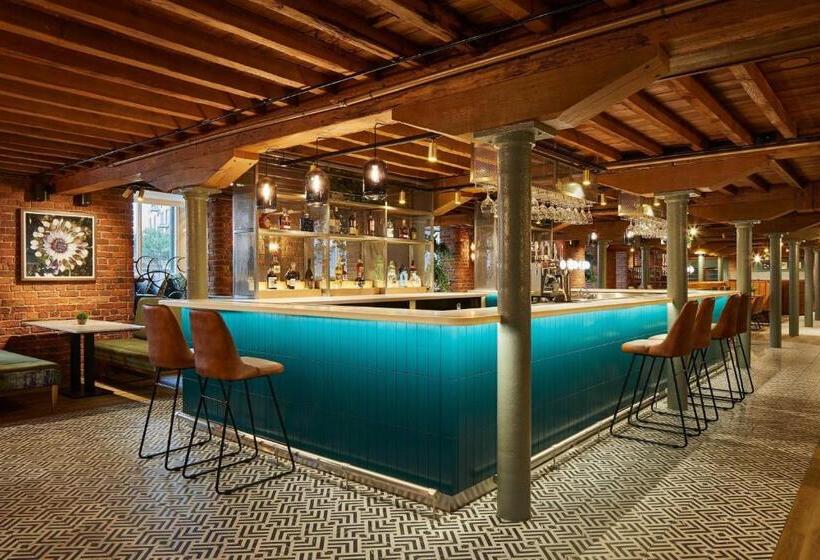 호텔 Manchester Marriott Victoria & Albert