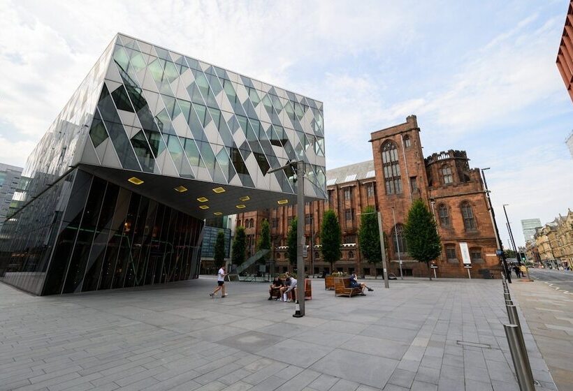 호텔 Manchester Marriott Victoria & Albert