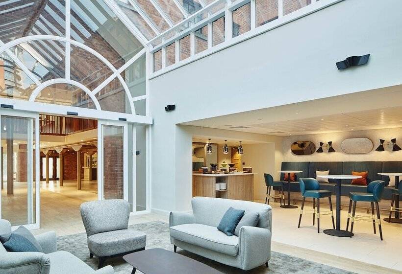 호텔 Manchester Marriott Victoria & Albert