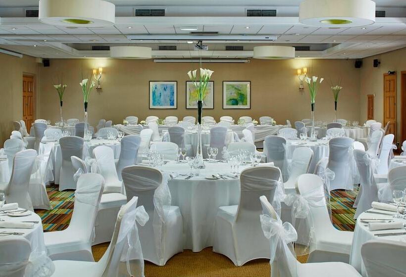 호텔 Manchester Marriott Victoria & Albert