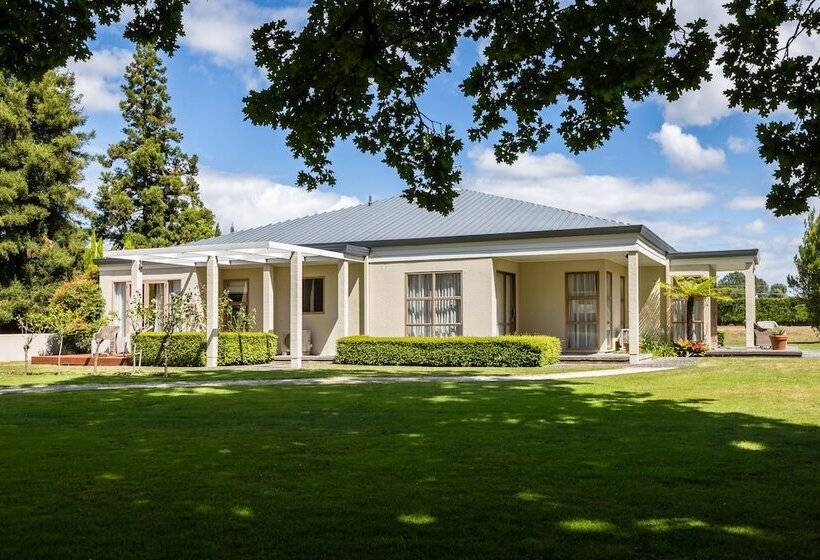 בית מלון כפרי Mangapapa