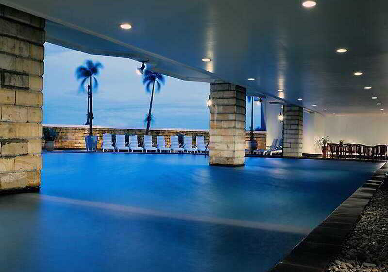 ホテル Mercure Jakarta Batavia