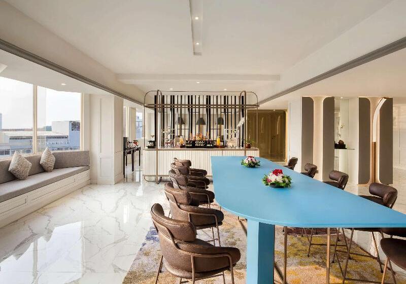 ホテル Mercure Jakarta Batavia