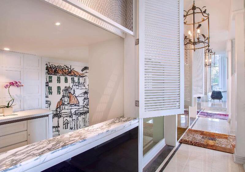 ホテル Mercure Jakarta Batavia