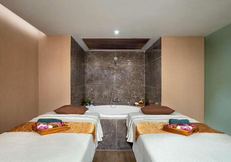 ホテル Mercure Jakarta Batavia