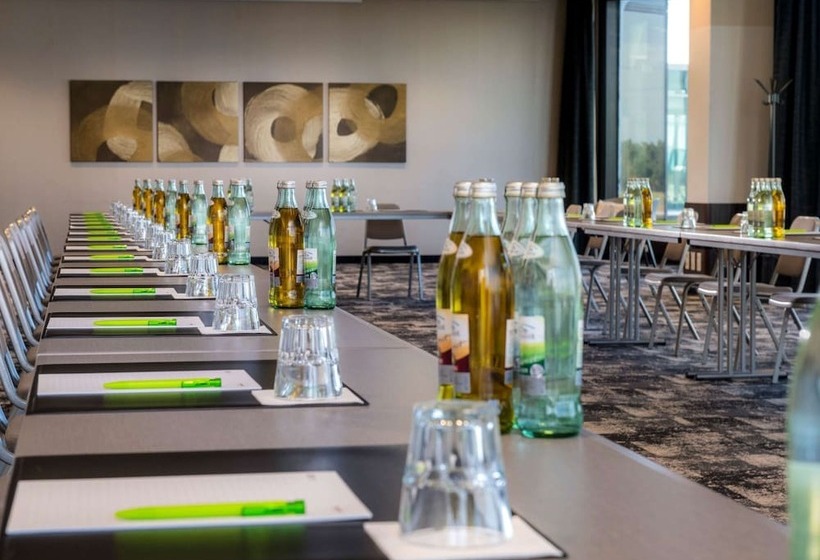 Mövenpick Hotel Nürnberg Airport