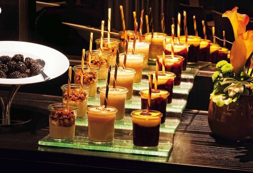 Mövenpick Hotel Nürnberg Airport