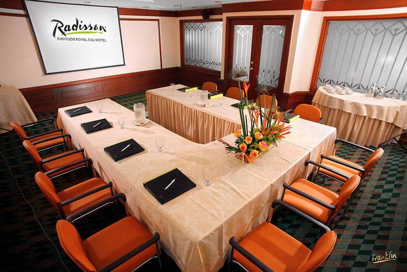 هتل NH Cali Royal