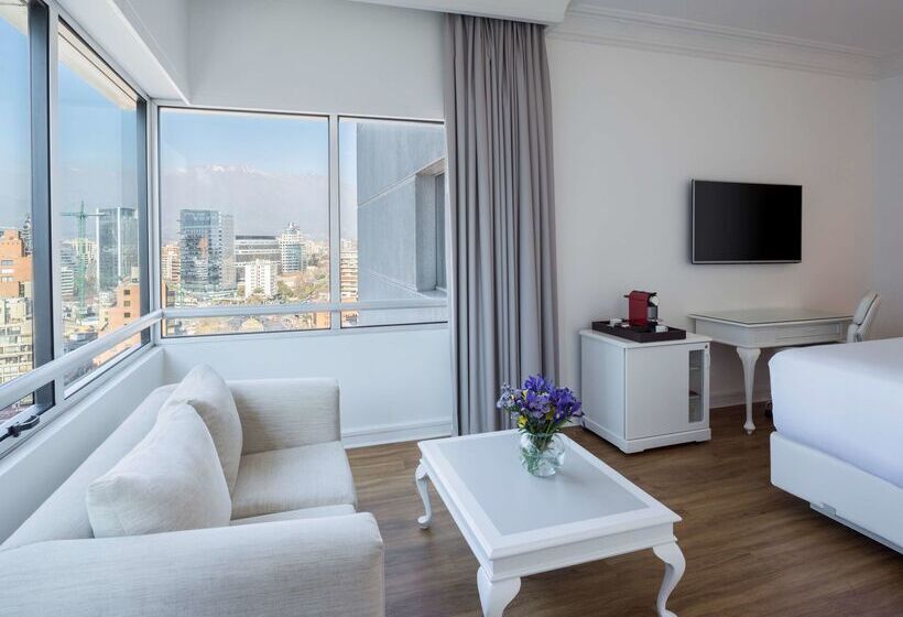 酒店 NH Collection Plaza Santiago