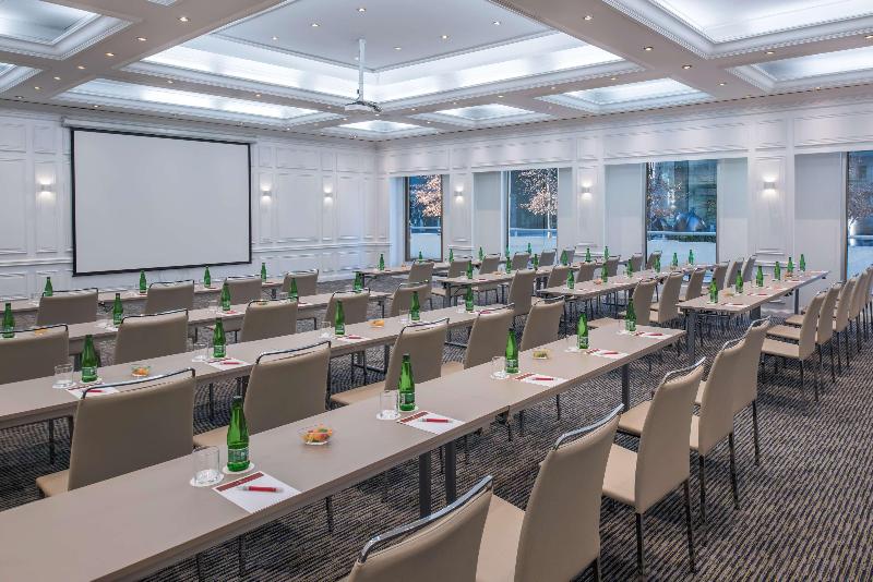 酒店 NH Collection Plaza Santiago