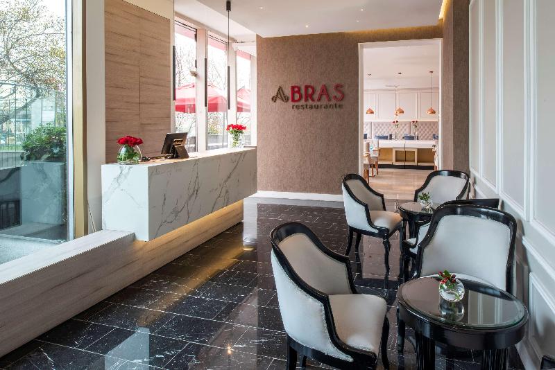 酒店 NH Collection Plaza Santiago