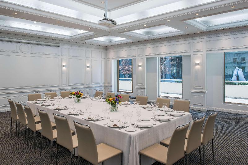 酒店 NH Collection Plaza Santiago