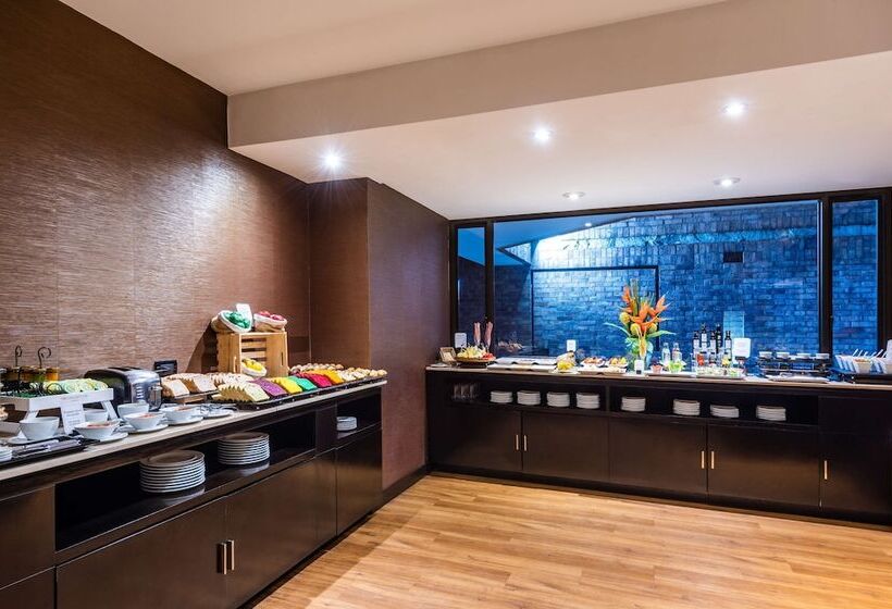 בית מלון כפרי NH Collection Bogota Andino Royal