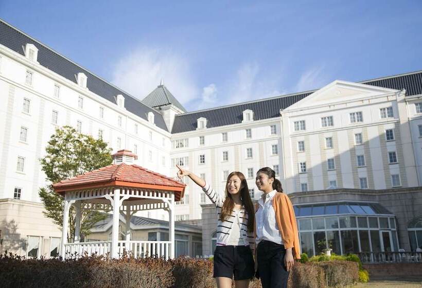 هتل Nikko Huis Ten Bosch