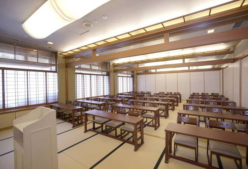 هتل Nikko Huis Ten Bosch