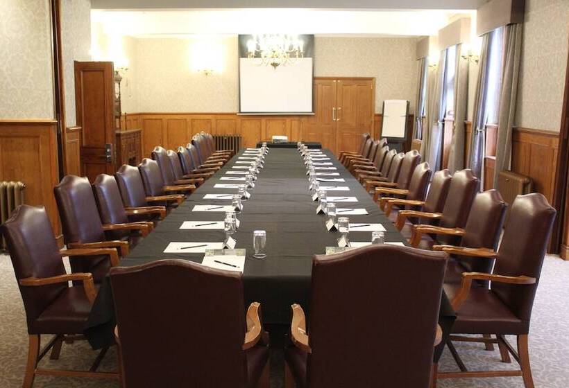 فندق Nunsmere Hall