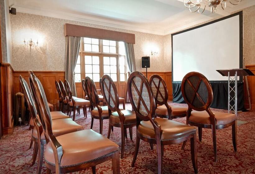 فندق Nunsmere Hall