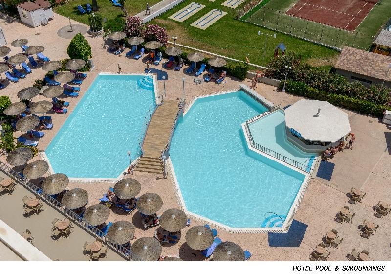 ホテル Olympos Beach