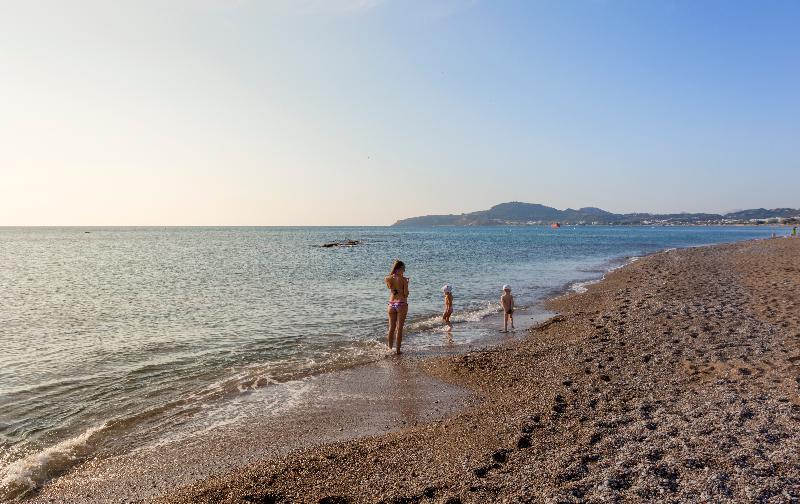 ホテル Olympos Beach