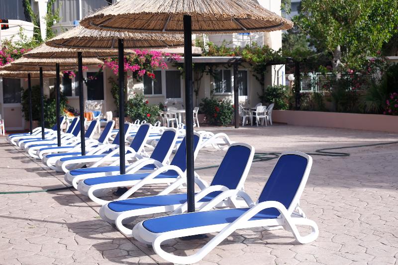 ホテル Olympos Beach